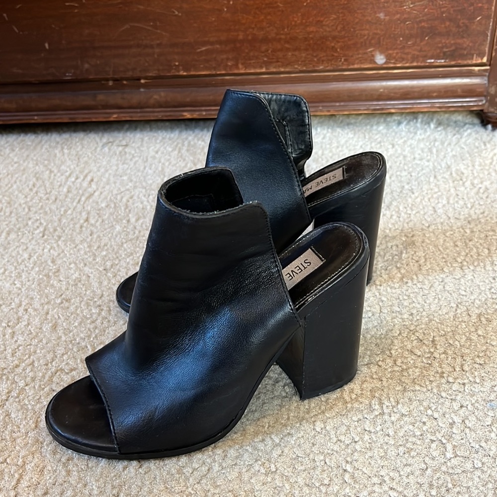 Steve Madden booties